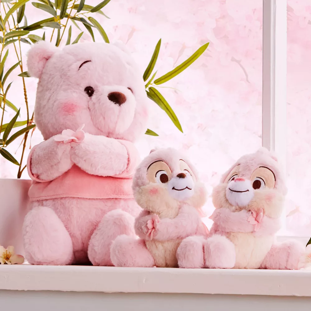 Disney Store Grande Peluche Winnie L'Ourson Sakura – Image 2
