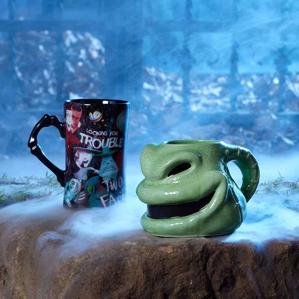 Disney Store Mug Changeant Oogie Boogie, L'Étrange Noël De Monsieur Jack – Image 2